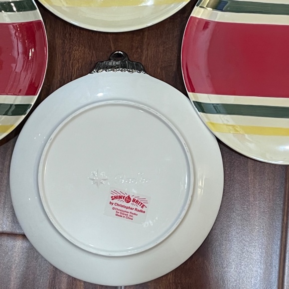 Collectors’ Item: Christopher Radko Ornament Plates - Picture 2 of 10